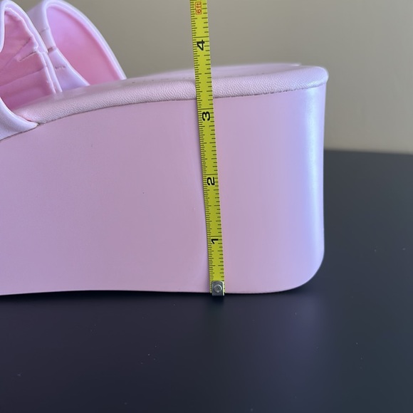 Madden Girl Baby Pink Platform Sandals - Picture 5 of 7